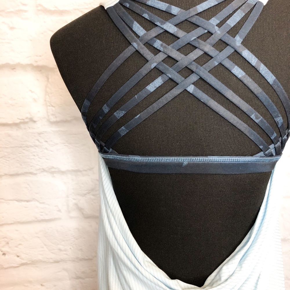 Lularoe Wild Tank EUC size 8